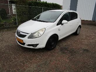 Auto incidentate Opel Corsa 1.3 CDTI Navi Airco 2010/11