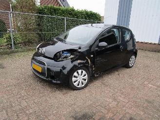krockskadad bil auto Citroën C1 Airco Radio/CD 122.000 KM 2010/8