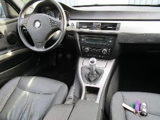 BMW 3-serie 320i Clima Leder 6-Bak picture 12