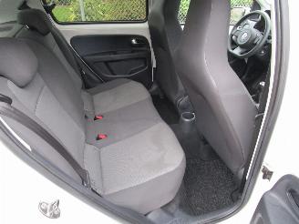 Volkswagen Up! Navi Airco 5-Drs picture 13