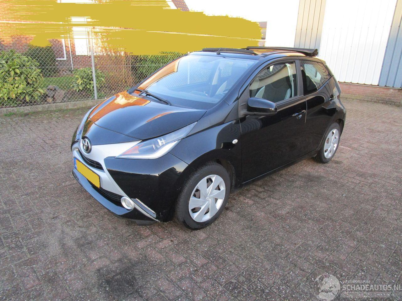Toyota Aygo Cabrio Navi Airco