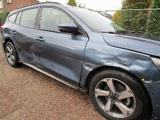 Ford Focus 1.0 Hybride Camere Navi 6-Bak picture 6