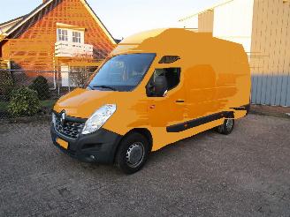 skadebil bedrijf Renault Master 2.3 DCI L4H3 Navi Airco 6-Bak 2018/5