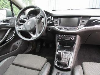 Opel Astra 1.6 CDTI Navi Camera Clima 6-Bak picture 10