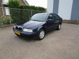  Skoda Octavia 1.6 Airco Radio/CD 2000/9