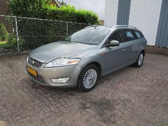 Voiture accidenté Ford Mondeo 2.0 16V Navi Clima 80.000 KM 2010/9