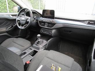 Ford Focus 1.0 Hybride Camera Navi 6-Bak picture 14