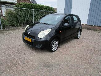 Auto incidentate Suzuki Alto 1.0 Airco Radio/CD 2011/9