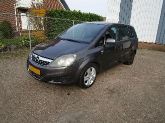 Voiture accidenté Opel Zafira 2.2 Automaat Navi 7-Pers 2010/7