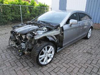 Unfallwagen Mercedes CLS 350 CDI Navi Leder Clima 2013/3