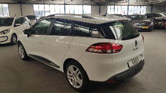 Renault Clio 0.9 ENERGY TCE 90 12V COMBI/0 4DRS BENZ  898CC 66KW 90PK picture 6