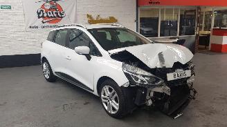 Renault Clio 0.9 ENERGY TCE 90 12V COMBI/0 4DRS BENZ  898CC 66KW 90PK picture 3