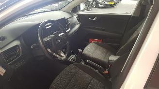 Kia Stonic 1.0i T-GDi 12V ECO-DYNAMICS+ SUV  HYBRID 998CC 74KW 101PK picture 9