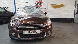 Mini Cooper 1.6 16V COOPER Cabrio  BENZ 1.598CC 90KW 122 PK picture 2