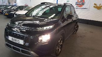 Voiture accidenté Citroën C3 Aircross 1.2 E-THP  BENZ 1.199CC 81KW 110PK 2019/7