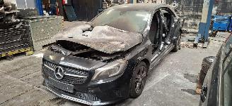 disassembly passenger cars Mercedes A-klasse A-Klasse 180 d Lease Edition 2016/2