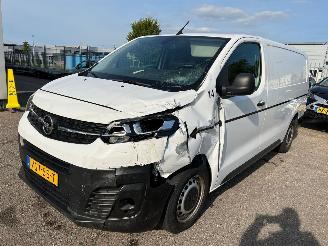 krockskadad bil bedrijf Opel Vivaro 2.0 CDTI L2H1 Edition BJ 2020 188309 KM 2020/8