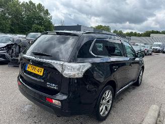 Mitsubishi Outlander 2.0 AUTOMAAT PHEV Instyle BJ 2014 305.027 KM picture 5