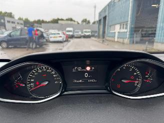 Peugeot 308 1.2 PureTech Allure AUTOMAAT picture 10