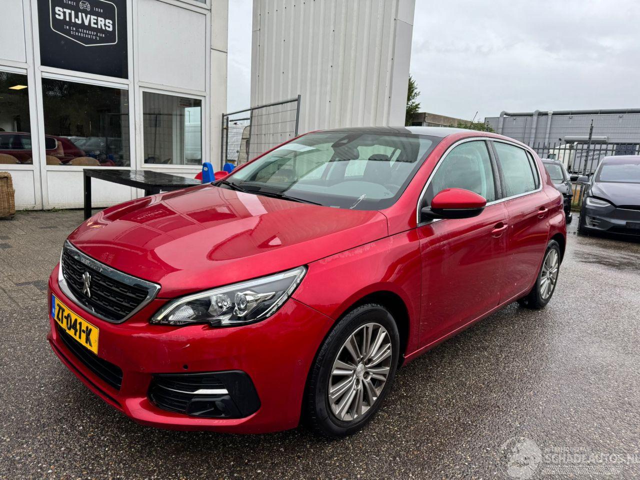 Peugeot 308 1.2 PureTech Allure AUTOMAAT