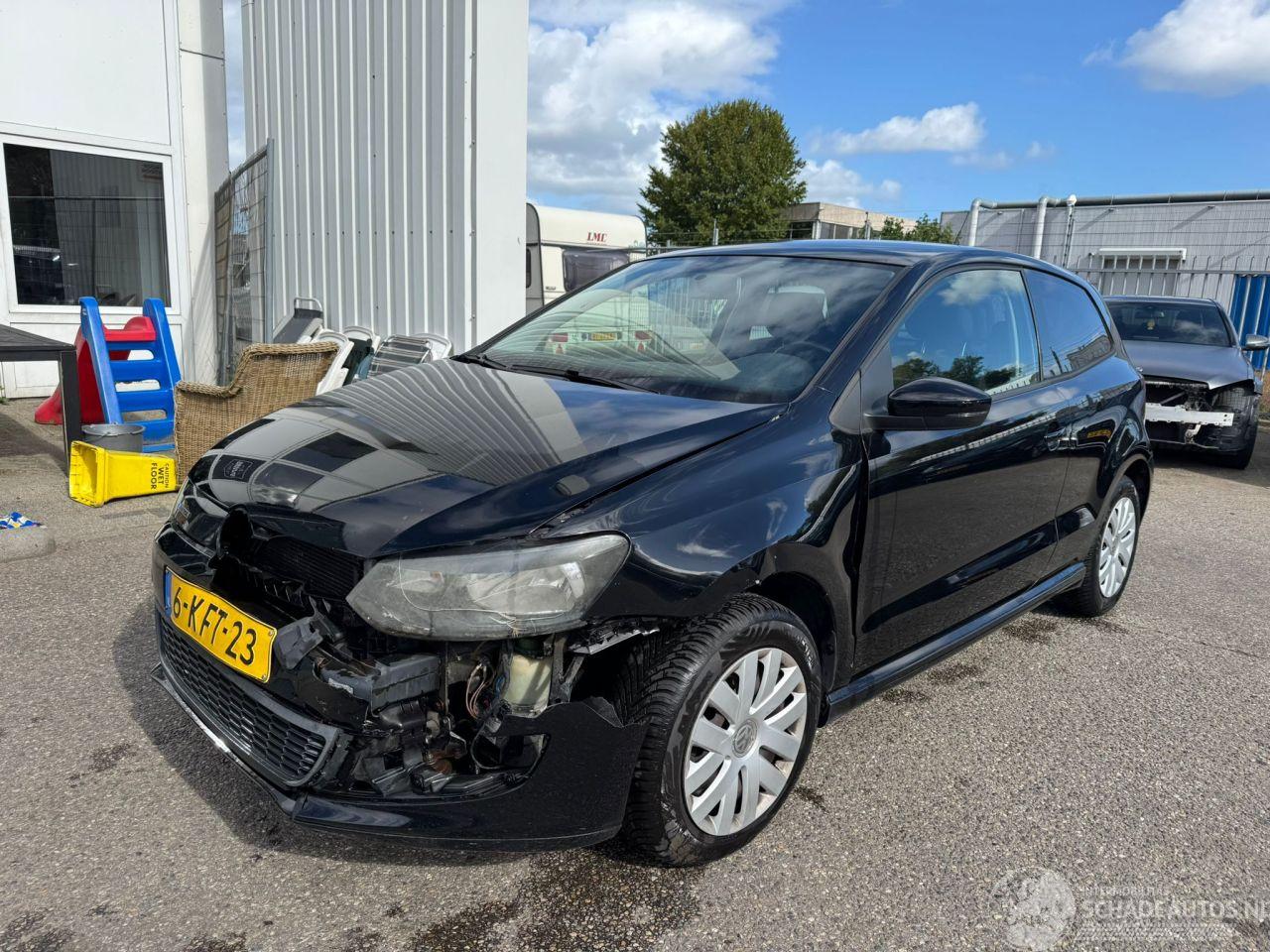 Volkswagen Polo 1.2 TDI BlueMotion Trendline BJ 2011 322.966 KM