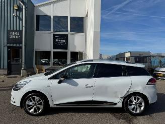 Renault Clio Estate 0.9 TCe Limited picture 2