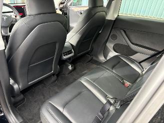 Tesla Model Y Long Range AWD 75 kWh picture 21