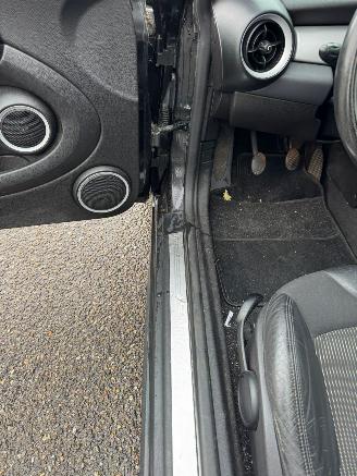 Mini Mini Clubman 1.6 Cooper D Chili picture 20