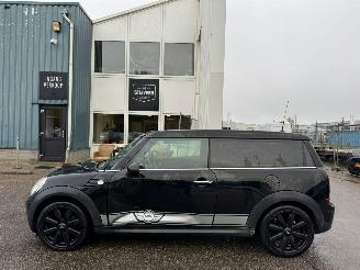 Mini Mini Clubman 1.6 Cooper D Chili picture 2