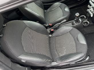 Mini Mini Clubman 1.6 Cooper D Chili picture 21