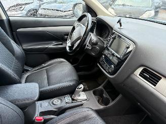 Mitsubishi Outlander 2.0 PHEV Business Edition AUTOMAAT picture 15