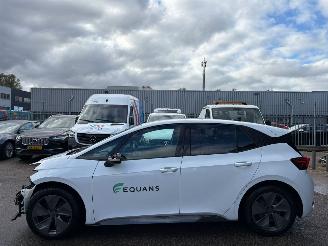 Cupra Born Essential AUTOMAAT  62 kWh BJ 2022 138.186 KM picture 2