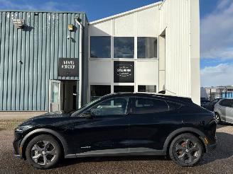 Ford Mustang Mach-E RWD 75 kWh AUTOMAAT BJ 2021 104.144 KM picture 2