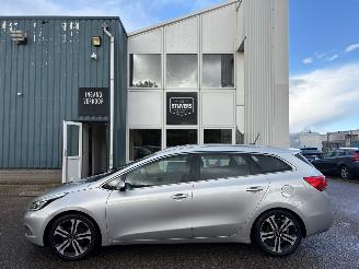 Kia Cee d Sportswagon 1.6 GDI Plus Pack BJ 2013 238.756 KM picture 2