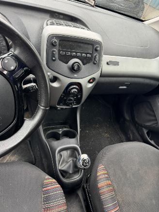 Citroën C1 1.0 e-VTi Shine BJ 2015 185.199 KM picture 11