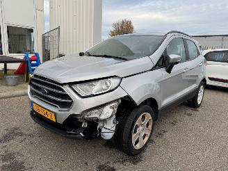 krockskadad bil auto Ford EcoSport 1.0 EcoBoost Trend Ultimate BJ 2019 58.200 KM 2019/4