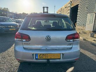 Volkswagen Golf 1.6 TDI Comfortline BlueMotion AUTOMAAT picture 4