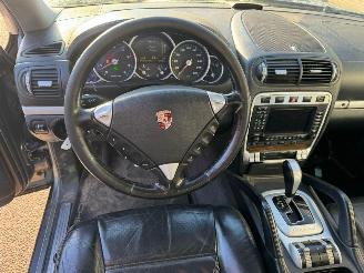 Porsche Cayenne 4.5 Turbo picture 12