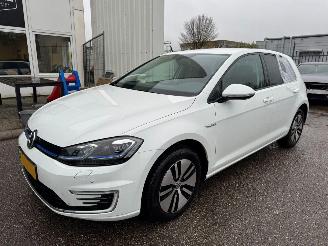 uszkodzony samochody osobowe Volkswagen e-Golf E-DITION 2020/12