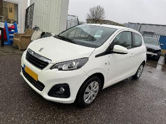 uszkodzony samochody osobowe Peugeot 108 1.0 e-VTi Active 2020/2