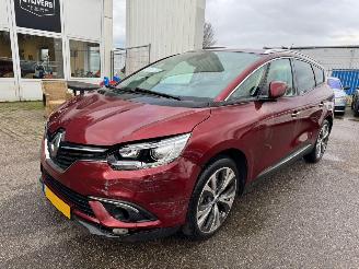 krockskadad bil auto Renault Scenic 1.2 TCe Intens 2018/4