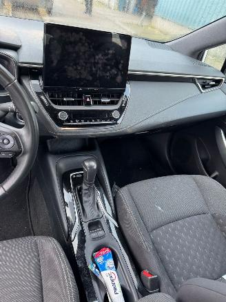 Toyota Corolla Touring AUTOMAAT Sports Hybrid 140 Active BJ 2023 81.292 KM picture 16