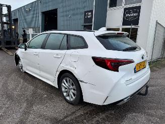Toyota Corolla Touring AUTOMAAT Sports Hybrid 140 Active BJ 2023 81.292 KM picture 3