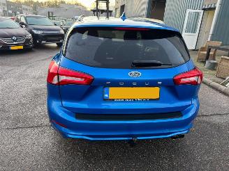 Ford Focus Wagon 1.0 EcoBoost ST Line Business picture 4