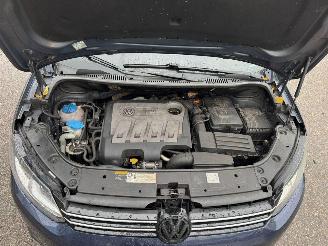 Volkswagen Touran 1.6 AUTOMAAT TDI Highline BlueMotion BJ 2014 513.424 KM picture 8