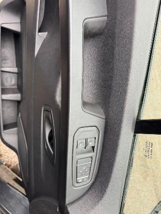 Renault Trafic 2.0 dCi 110 T30 L2H1 Work Edition BJ 2022 75.495 KM picture 15