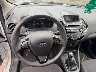 Ford Ka+ 1.2 Trend Ultimate BJ 2016 50.920 KM picture 9