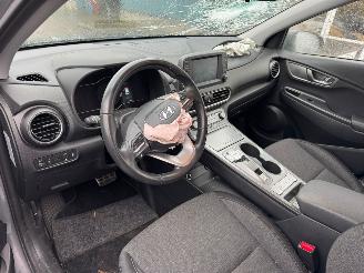 Hyundai Kona EV AUTOMAAT Comfort Smart 39 kWh BJ 2020 60.797 KM picture 7