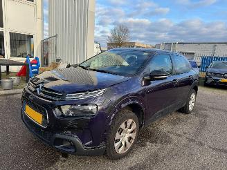 Damaged car Citroën C4 cactus 1.2 PureTech Business 110.582 KM 2017/12