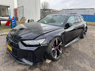 krockskadad bil auto Audi A6 Avant RS 6 TFSI quattro 2020/9